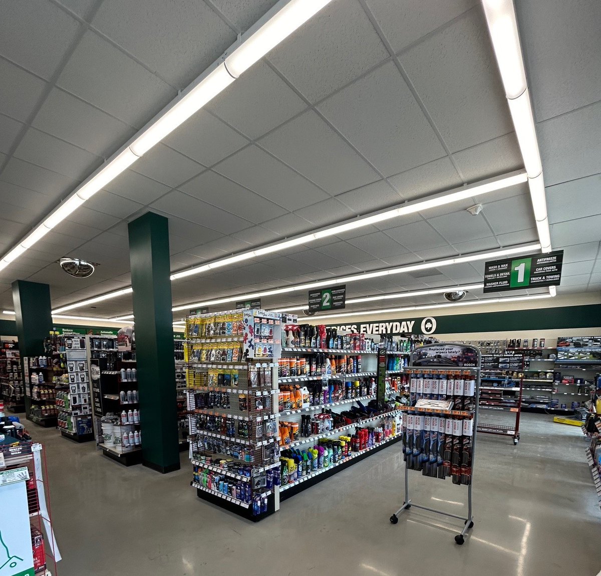 GSCCONSTRUCTS's tweet photo. Our @oreillyauto remodel in @CityofHomestead is a wrap! Great job by the team.#FloridaConstruction #Construction #RetailConstruction #CommercialConstruction #GeneralContractor #Discover #Contractor #Florida #SouthFlorida #Building #Southern #Innovation #Creativity #Future #Work https://t.co/KDs5Yqak08