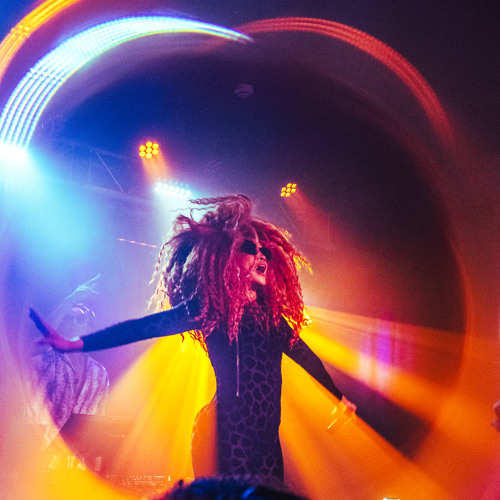 LION BABE - I Am A Star ... soundcloud.com/lionbabe/sets/…