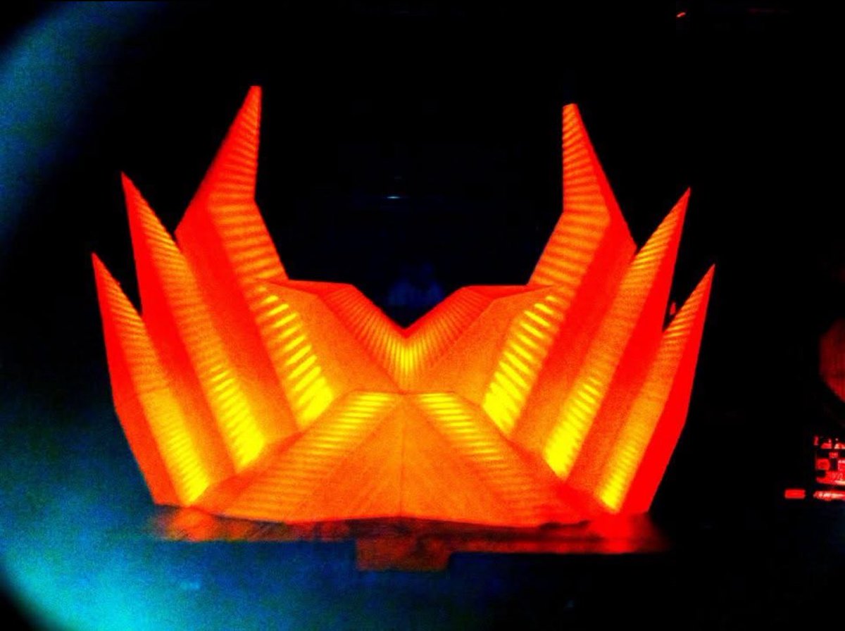 PoopyTed's tweet photo. @KYLOHbro @303waitforit420 @shelbyrenayyy @guestlistdubz lol Right. Here’s a picture I took of Excision’s X-vision stage circa 2011 when he played at the showbox sodo in Seattle to like, 1000 people. Good try tho 👍 https://t.co/gDDKmTZGpM