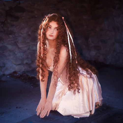 BANSHEE - You're the only one I trust ... soundcloud.com/bansheebby/you…