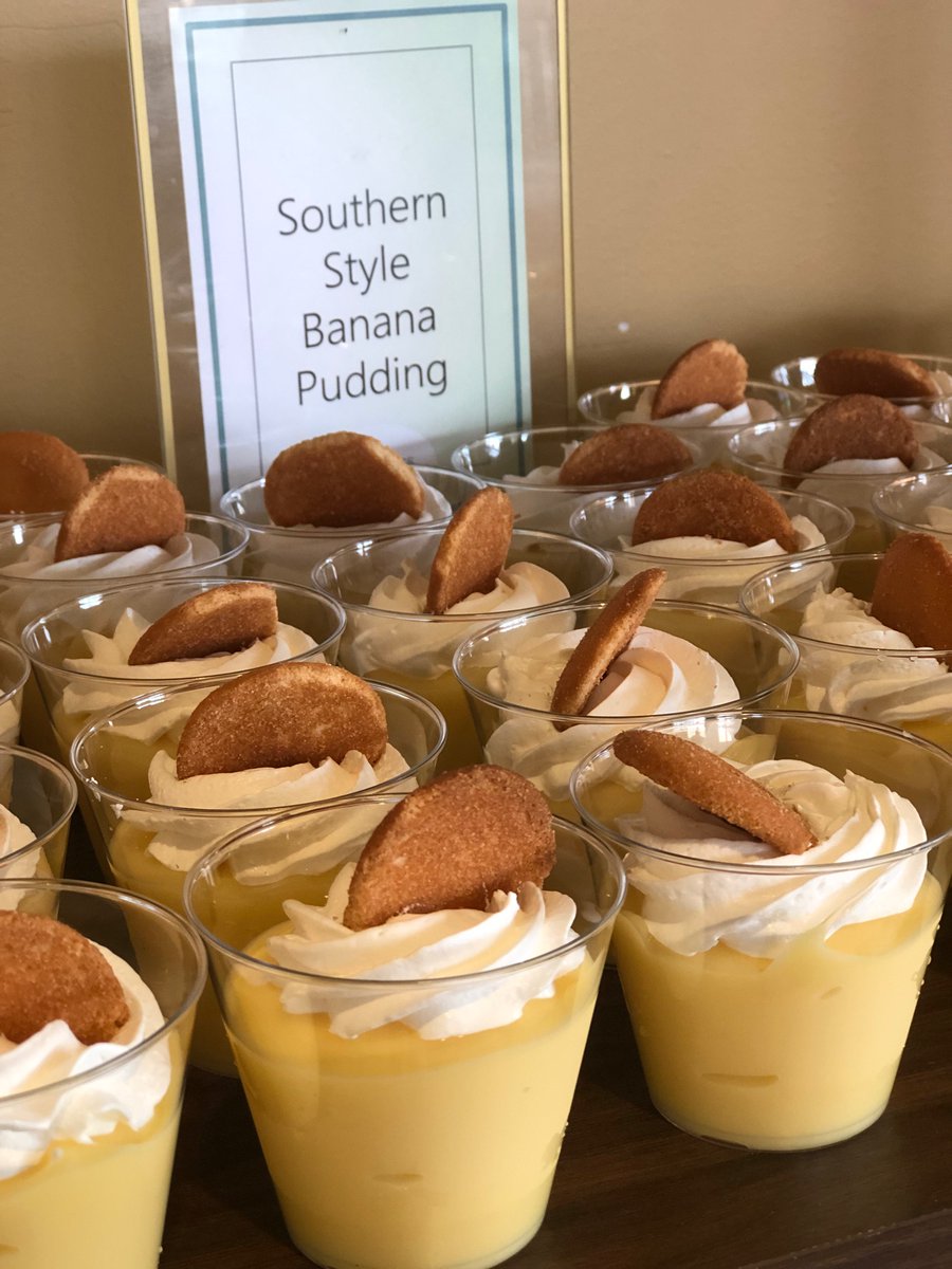 NurcsToy's tweet image. You know you’ve got the best spot in the house when they setup the Banana Pudding shelf just inches away! 🥹#OSLN