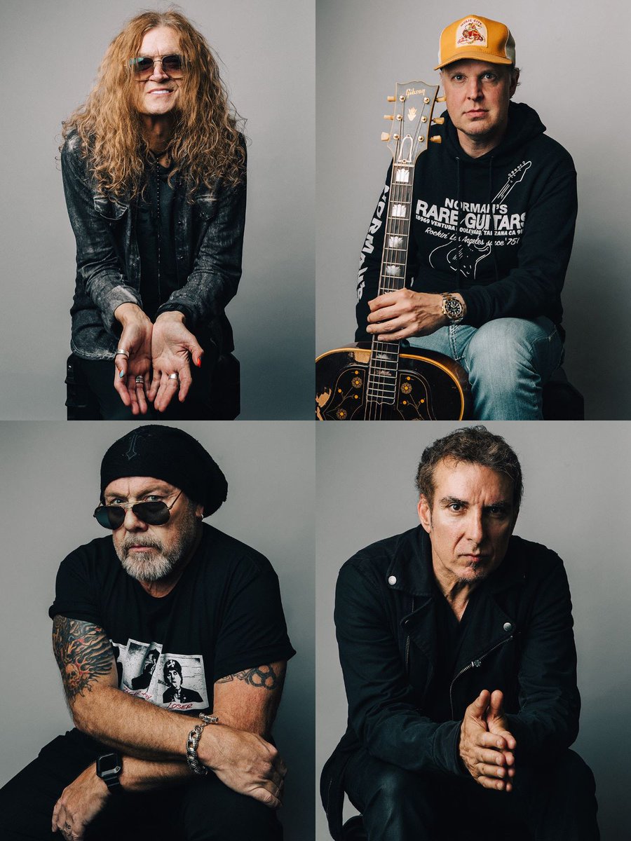 #MusicFan
#NowListening 

Letting Go - V
Black Country Communion..🤘

#JasonBonham
#DrummersRock