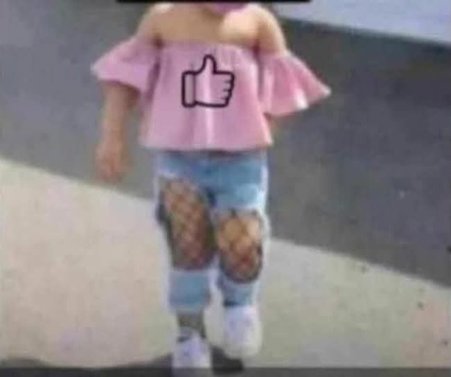 إبنتك في عينك مجرد طفلة .. لكن الناس أطياف وأنواع لا تستطيع معرفة ماذا في انفسهم
  إحذروا التساهل في ملابس بناتكم مهما كان أعمارهن.