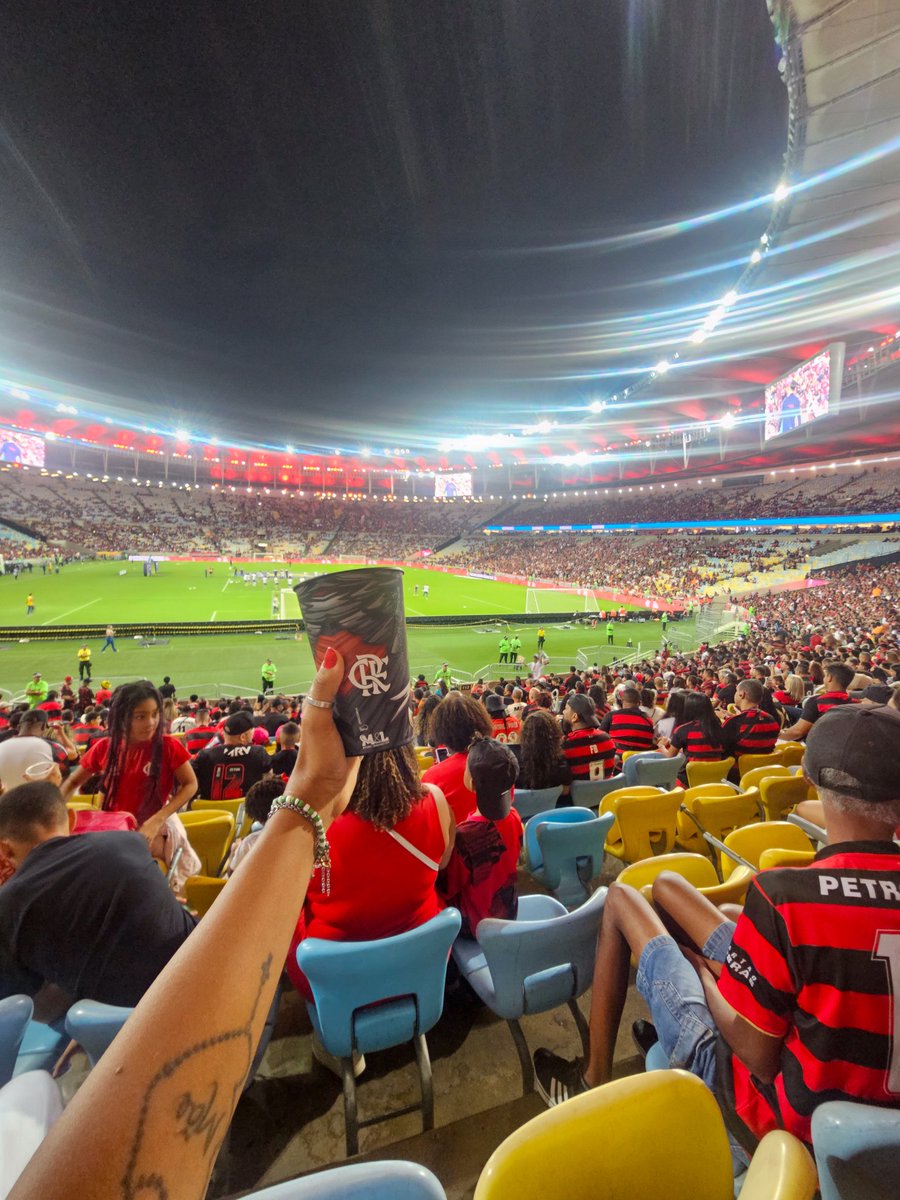 rubronegra_81's tweet photo. Não é terapia, mas é terapêutico.🖤♥️ https://t.co/Isedn7s26o