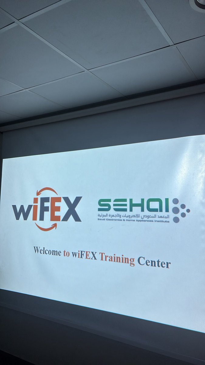 Wifex_services's tweet photo. نرحب بفخر بطاقاتنا الوطنية الواعدة في مسيرتهن
مع WiFEX- المستقبل يبدأ من هنا.
#ويفيكس #لاتشيل_هم_صيانة #WiFEX #صيانة_الاجهزة_المنزلية #السعودية_العظمى #الوطن #ksa https://t.co/Qup03j8J9x