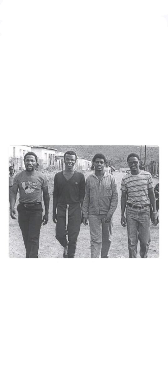 LudwabeMon48870's tweet image. &quot;Thina Sizwe esimnyama&quot;
Cradock 4 it was And still is
🦒❤️🦒