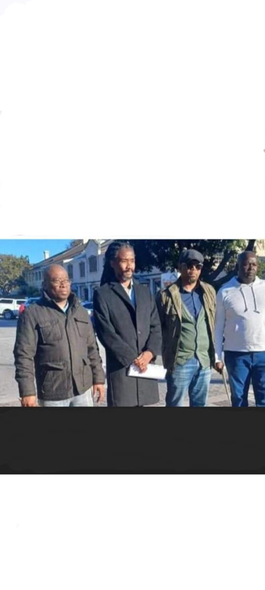 LudwabeMon48870's tweet image. &quot;Thina Sizwe esimnyama&quot;
Cradock 4 it was And still is
🦒❤️🦒