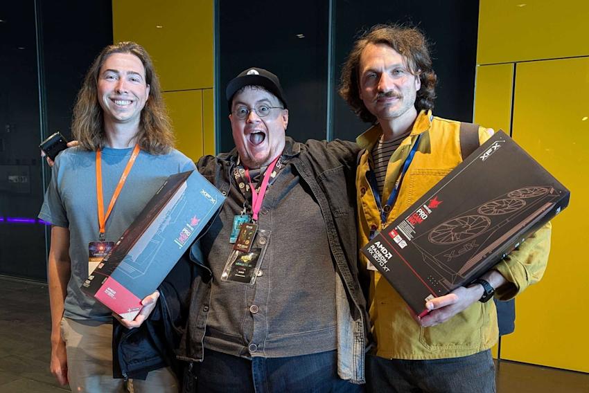 Welcome to the latest Community Beat! A roundup of @eveonline community events, artwork, Fanfest swag and more.

💥 eveonline.com/news/view/comm…

Upcoming EVE  meetups :
7 June - EVE Glasgow
28 June - EVE Italy
8 Aug - 10th - EVE Seattle
29 Aug - EVE Michigan
30 Aug - EVE Leeds