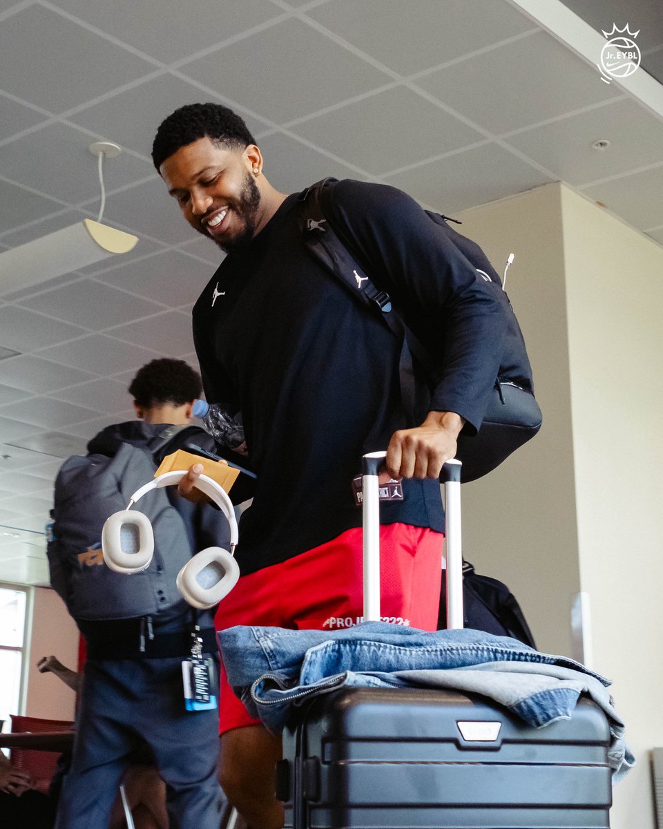 NikeEYB's tweet image. 𝗝𝗿. 𝗘𝗬𝗕𝗟 𝗔𝗰𝗮𝗱𝗲𝗺𝘆 𝗟𝗼𝗮𝗱𝗶𝗻𝗴

#JrEYBL | #GameTalks