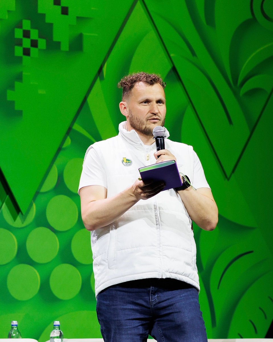 Друзья! В этом году у нашего надёжного партнёра, Россельхозбанка, большой праздник — 25 лет! 🥳