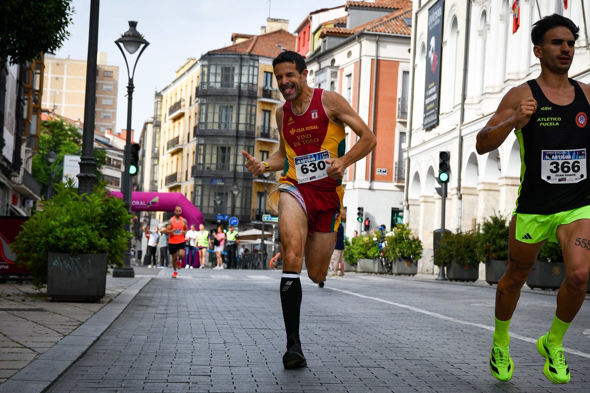 CARRERA POPULAR DE LA ANTIGUA 2025
📸 🏊🚴🏃‍♂️

Todas tus fotos en:
@barrel.cloud

#frutocfotos #mediamaraton #yourbarrel #valladolid #fotosdeportivas #photosport #running #running #cyl #frutoctwitter #mediamaratonvalladolid #media #running #federacioncyldeatletismo #atletismo