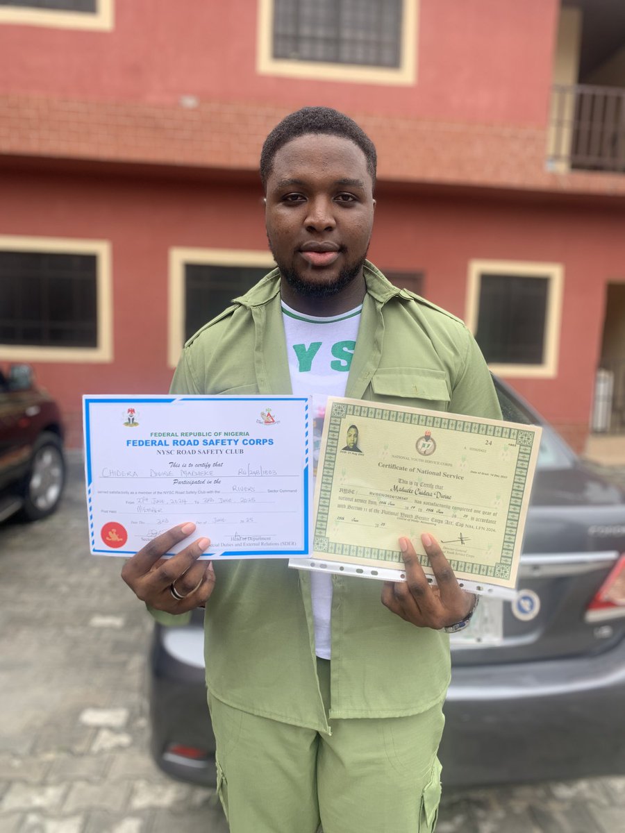 chi_derahh's tweet photo. It’s officially time for Nigeria to serve me🫡🇳🇬
Forever grateful to God for the journey up until this point; His grace and favour defined this journey these past 12 months.
Excited for the future and new beginnings✌🏽
Congratulations to my fellow B1 2024 corpers!
#RiversKopa https://t.co/V37NoUbaq2