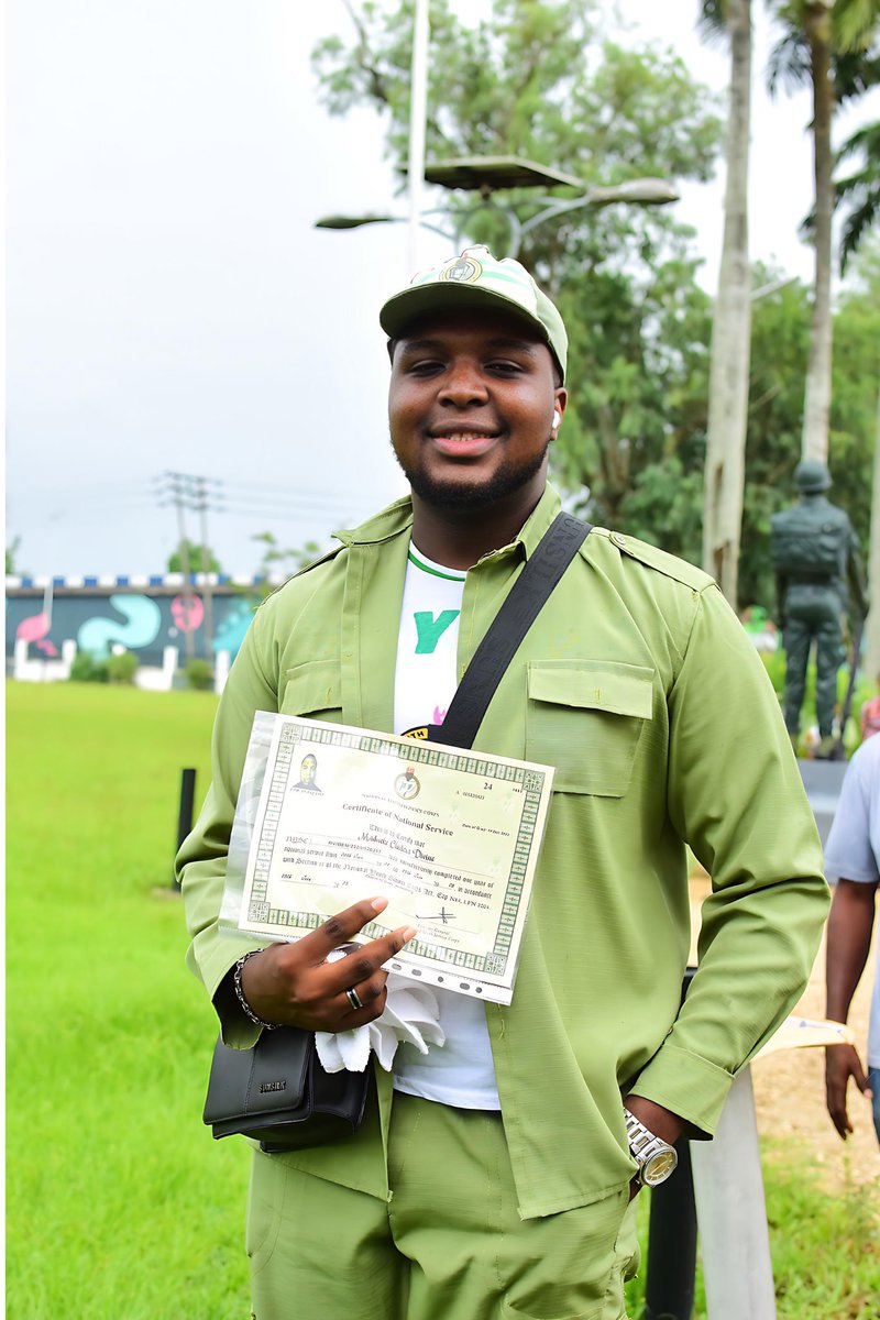 chi_derahh's tweet photo. It’s officially time for Nigeria to serve me🫡🇳🇬
Forever grateful to God for the journey up until this point; His grace and favour defined this journey these past 12 months.
Excited for the future and new beginnings✌🏽
Congratulations to my fellow B1 2024 corpers!
#RiversKopa https://t.co/V37NoUbaq2