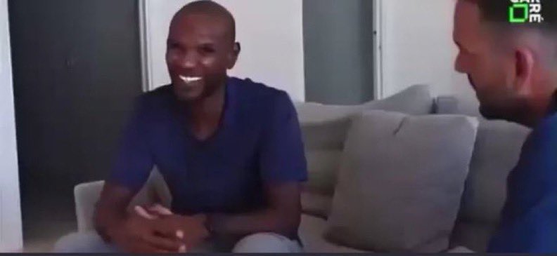 Avoir des interactions et discuter avec des bougs qui ne sont pas champion d’Europe