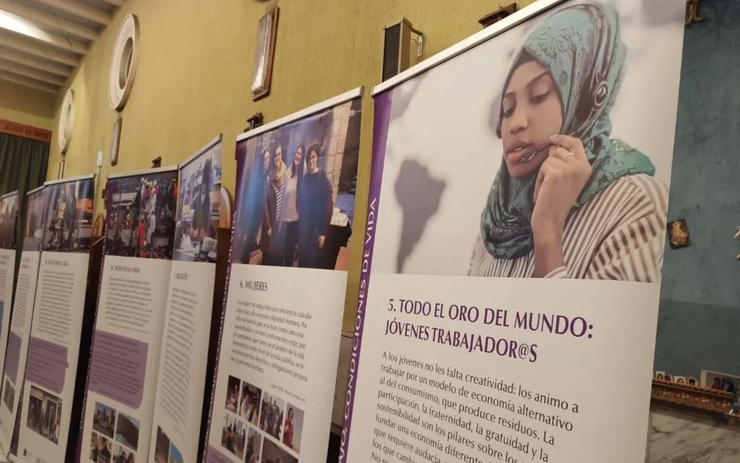 📰 Hermandades del Trabajo de Madrid acoge la  exposición 'Rostros y Retos del Mundo del Trabajo', una invitación a  reflexionar sobre la dignidad de la persona y el trabajo decente desde  la luz del Evangelio.

📅 Hasta el 10 de junio
⏰ L-V, de 10:30 a 14:00 h y de 17:30 a 20 h