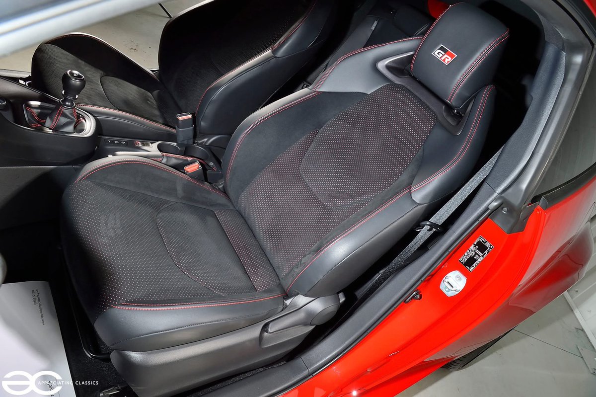 Now live on our website, is this fiery little Toyota GR Yaris with less than 4k miles from new &amp; the much desired Circuit Pack.

And of course in the awesome Scarlett Flare colour option.

appreciating-classics.com/car/toyota-gr-…