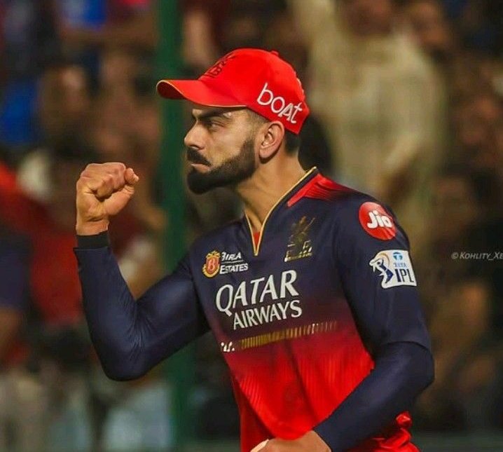 isahil43's tweet photo. #RCBvPBKS🚨 BREAKING: PBKS win the toss and opt to BOWL first!

And that means only one thing...
🔥 The VIRAT KOHLI Show begins now!

The crowd roars. The king is ready. History is calling.

Are you ready for the storm, RCBians?
#ViratKohli𓃵 #IPLFinal #RCBvPBKS https://t.co/Cch5A6CwXb