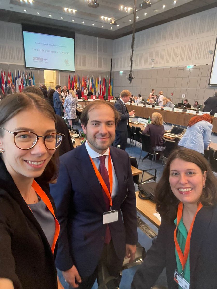 🛐En la reunión de la Organización para la Cooperación y la Seguridad en Europa en Viena, con otros dos defensores de la #LibertadReligiosa: 
🇦🇹🇪🇺✝️Anja Hoffmann, del <a href="/OIDACEurope/">Observatory on Intolerance against Christians EU</a> 
🇪🇸✝️<a href="/NorberDR/">Norberto Domínguez</a>, de <a href="/AbogadosCrist/">Abogados Cristianosﻦ</a>