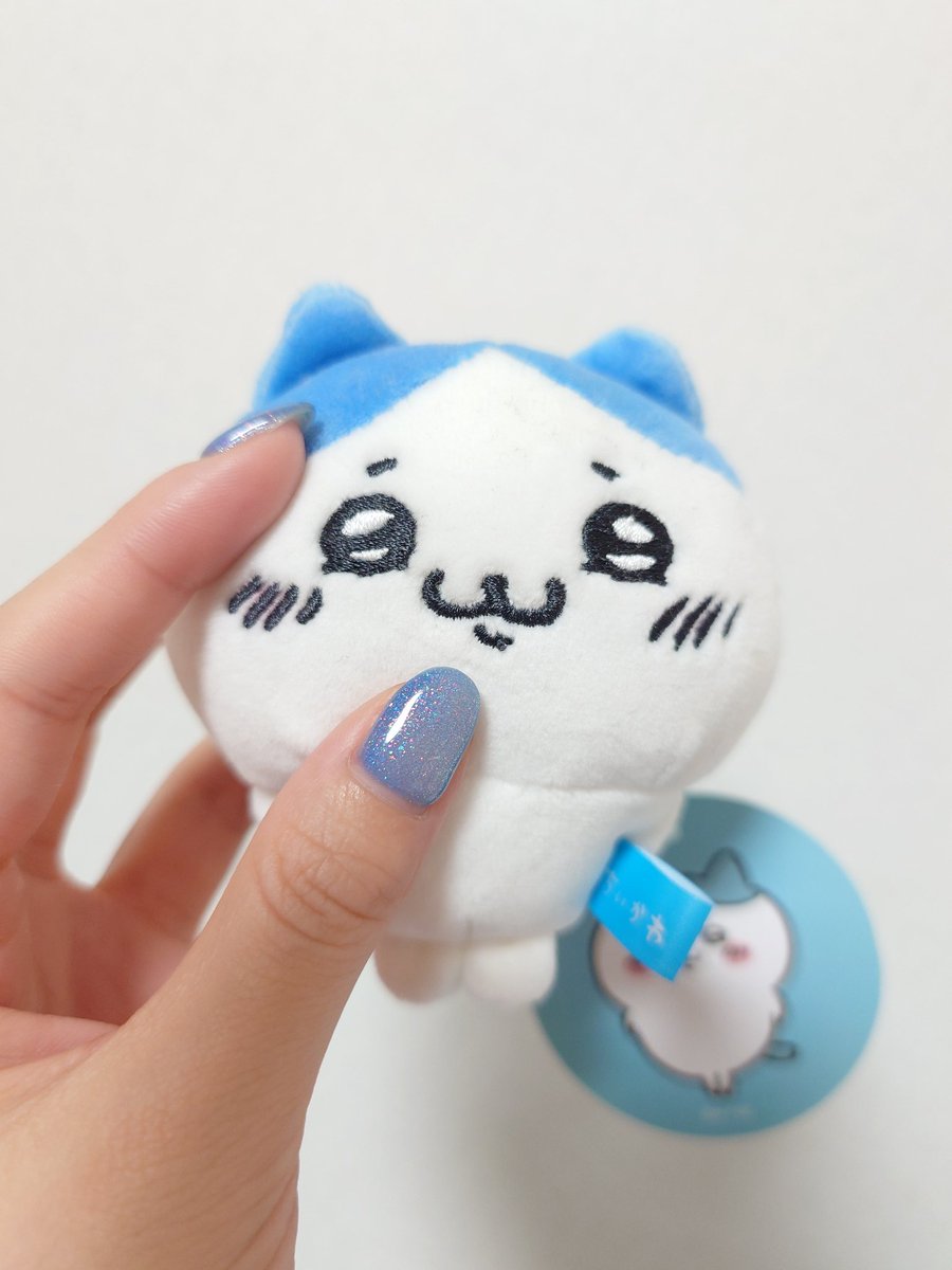 今月の爪の色めちゃくちゃ気に入ってる💙
