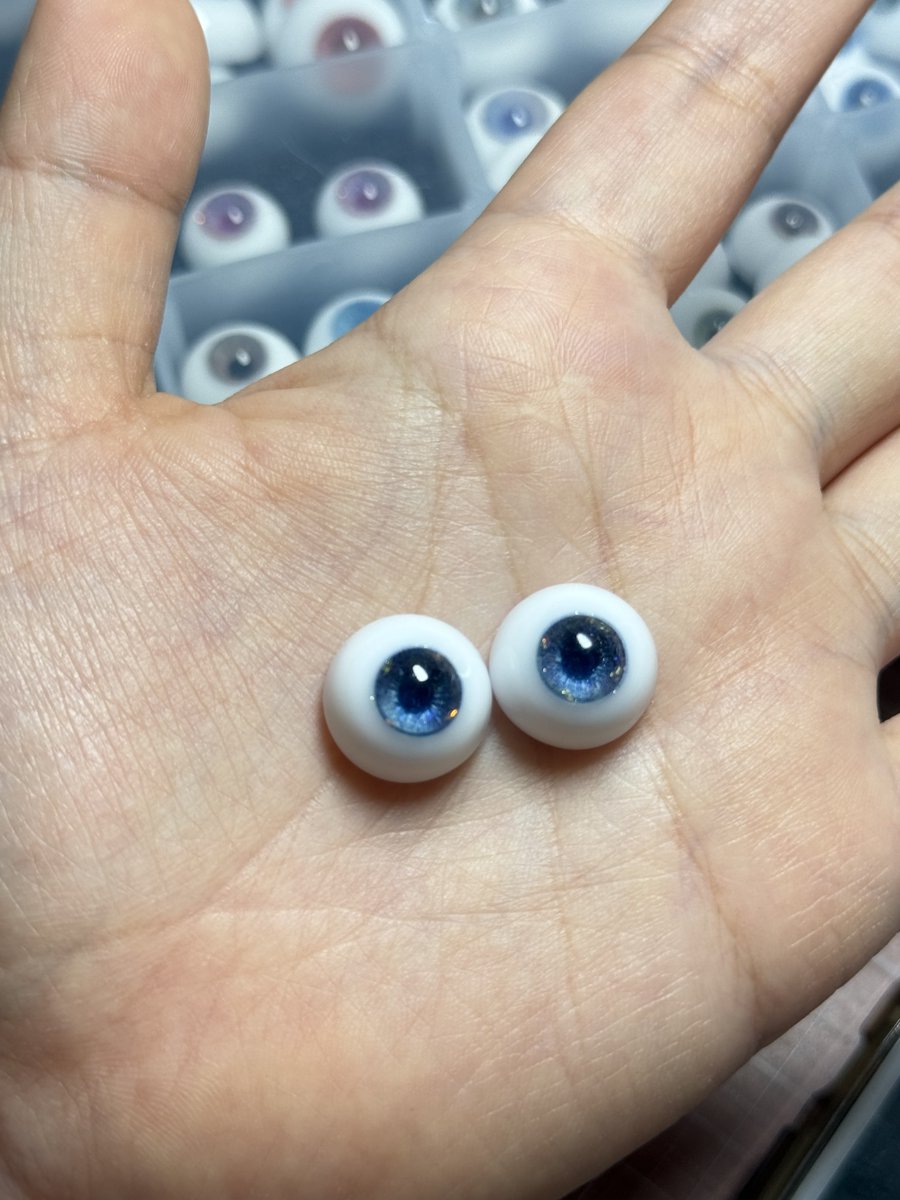 내일 아침 마음껏 파란하늘을 볼 수 있다면 깊은 마음의 파랑을 보내드릴게요(14정사이즈)💙

인형계 한정 투표인증필수, 배송비 5천원 부담해주셔야해요!!