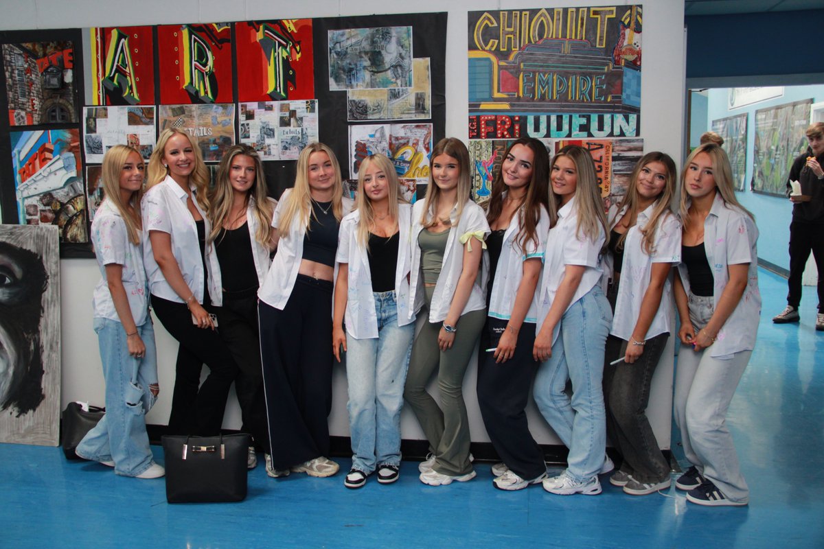 Year 11s last non-uniform day today, with the now obligatory shirt-signing 👔✍️🫟 It was loads of fun between lessons and a chance to reminisce about the past five years…the staff got involved too 😎

Head over to our Facebook page to view more!