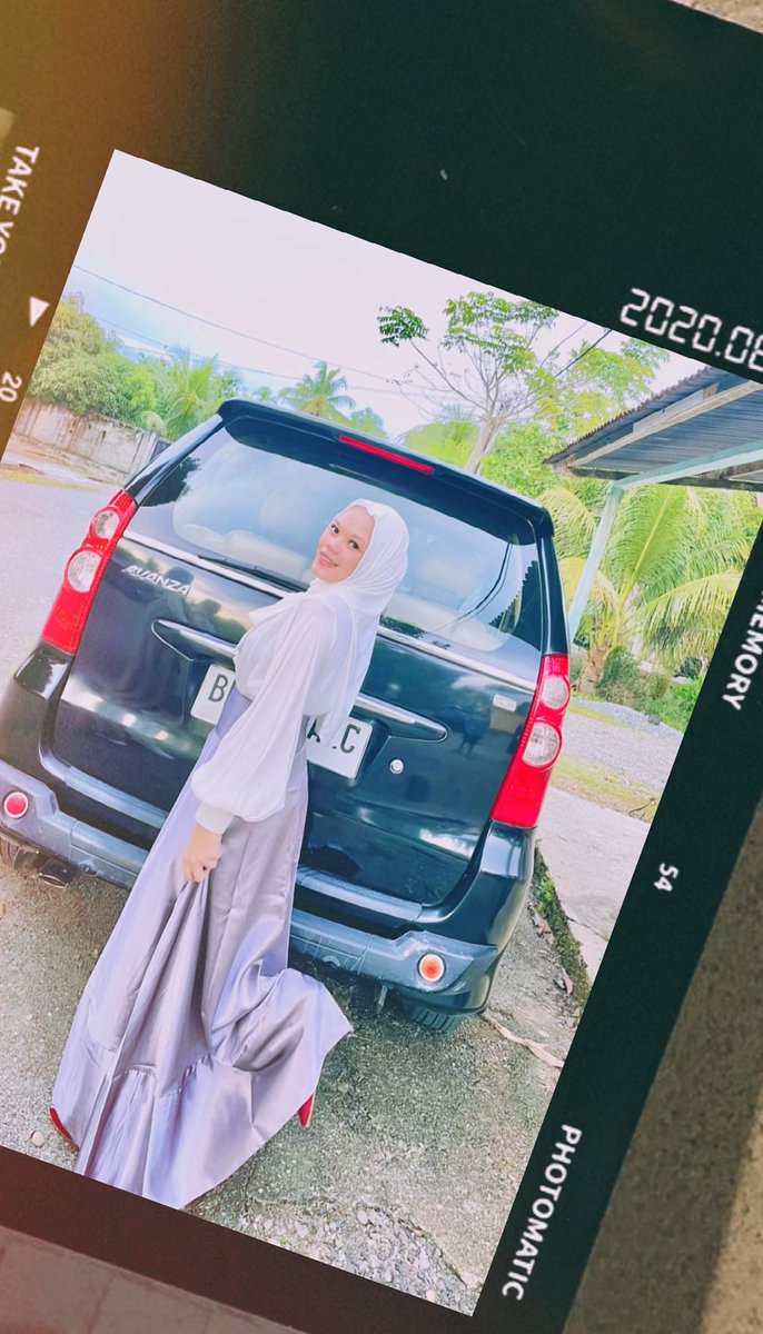 alyfaradr's tweet photo. my babies reunion soonii💋🤍
#ARSD #ArmySelcaDay #BTS #ARSDinJune https://t.co/bjZKZKiu1u
