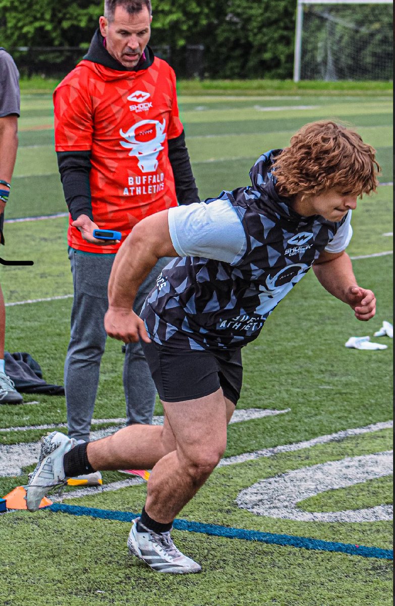 chasebonta41's tweet photo. 1% better everyday
Still looking for a home
#AGTG #hardwork #findingahome @LITMINC @wny_football @PrepRedzoneNY @NYMadeFootball @Godsgift_Nate https://t.co/tSt2BXzoM9