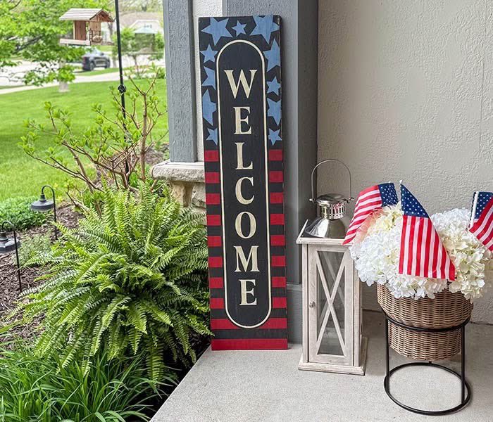 boardandbrushcs's tweet image. 𝗝𝗨𝗡𝗘 𝗡𝗘𝗪 𝗥𝗘𝗟𝗘𝗔𝗦𝗘 ⭐ 🍉🇺🇸
Get ready to kick off summer with our June release - packed with sunny vibes &amp;amp; patriotic flair! These DIY projects are perfect for summer days, backyard BBQs, and red, white &amp;amp; blue celebrations.