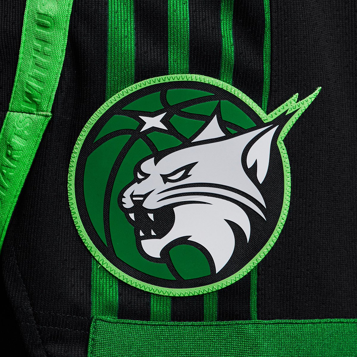 Jeff Münneke (@minnesotamunn) on Twitter photo Our 7-0 <a href="/minnesotalynx/">Minnesota Lynx</a> return to <a href="/TargetCenterMN/">Target Center</a> wearing our Rebel jerseys as part of the Commissioners Cup and POW recognition for <a href="/PHEEsespieces/">napheesa collier</a> - Clear Lake HS Jazz Choir will sign our anthem and House of Dance will perform at the half. We will honor our <a href="/MSHSL/">Minnesota State High School League</a> state Our 7-0 <a href="/minnesotalynx/">Minnesota Lynx</a> return to <a href="/TargetCenterMN/">Target Center</a> wearing our Rebel jerseys as part of the Commissioners Cup and POW recognition for <a href="/PHEEsespieces/">napheesa collier</a> - Clear Lake HS Jazz Choir will sign our anthem and House of Dance will perform at the half. We will honor our <a href="/MSHSL/">Minnesota State High School League</a> state
