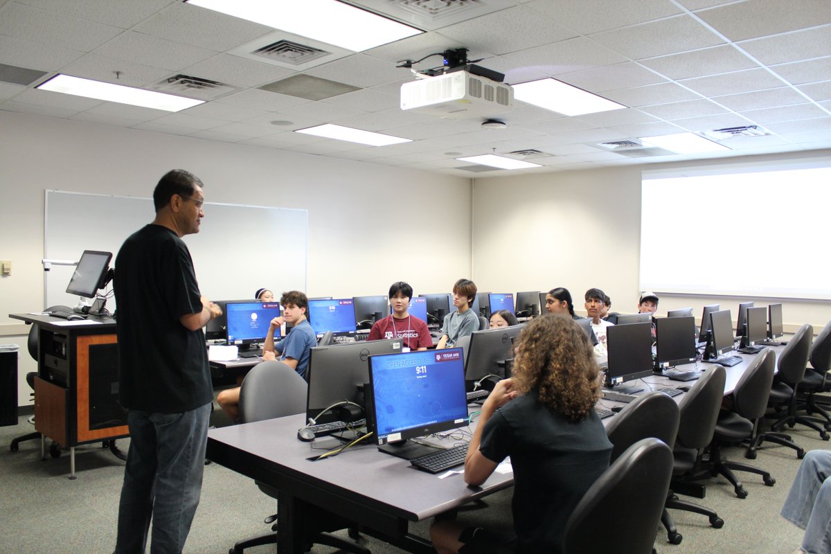 TAMUstats's tweet image. πβοΈ Day 1 of #StatCamp2025 kicked off strong with a keynote from Dr. Aburweis, a welcome by department head Dr. Vidakovic, and an intro to R from Mr. Andros. Excited for a summer of stats & discovery! π»π
#StatCamp2025 #DataScience #RProgramming #TAMUStats #Statistics