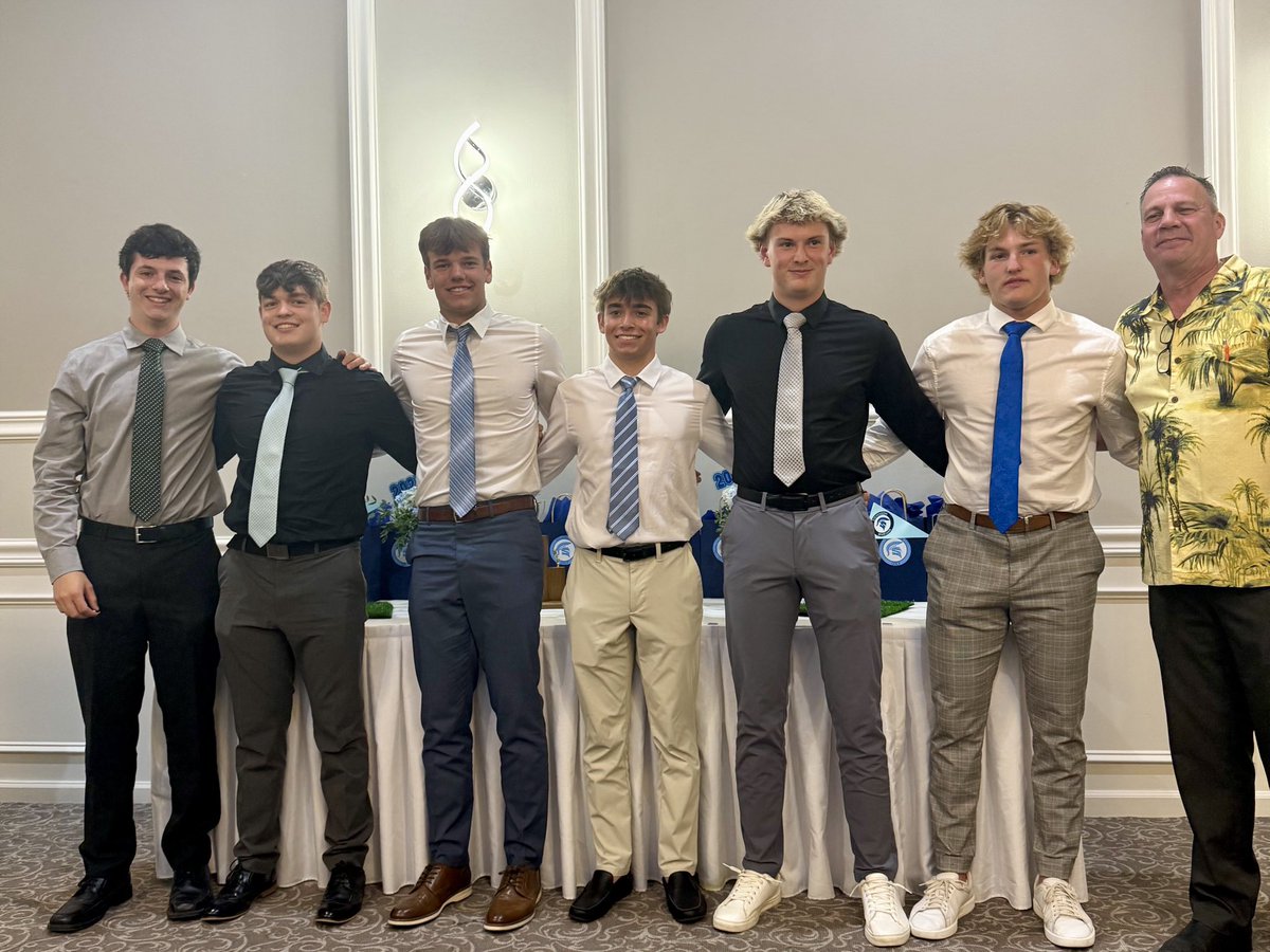 Congratulations to our 2025 Scholar Athletes!  Also special mention to senior Zack McCloud, who had the highest gpa of any male Stevenson athlete.