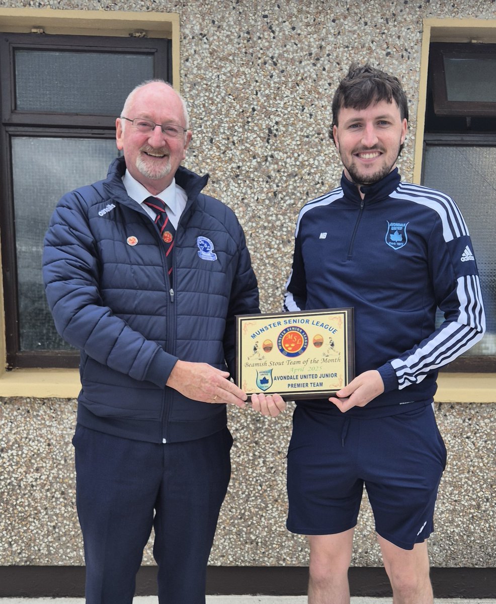 Recent Presentation:
Well done to Avondale Utd.
Pat Quinn, Munster Senior League, presents Niall Brennan of Avondale Utd's Junior Premier Team, with the Beamish Stout Team of the Month award for April.