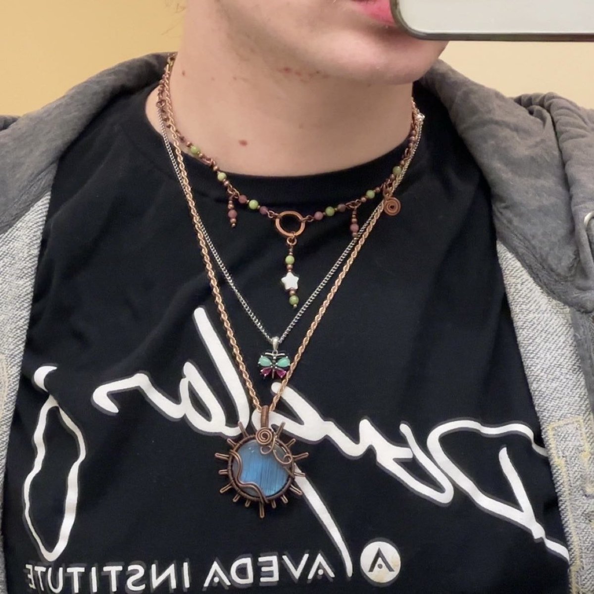 💜🦋 tweet media