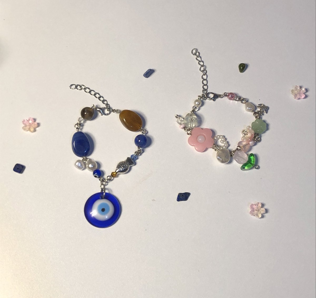 BiBim_Beads's tweet photo. 🪼🫧กลับมาเปิดรับออเดอร์แล้วค้าบ

💒✨กำไลเชือกเส้นละ 25 - 50 บาท
💐 เค้ารับแก้ขนากกำไลฟรีนเา เล็ก ใหญ่ สามารถปรับขนาดให้ฟรีนะคั้บ 

💬หากสนใจ ก๊อกๆDMมาได้เลยค่า แม่ค้าแถมจุกๆเรยย⭐️🤍
🗯️#rnfact #upfact #udvcfact #กําไลลูกปัด  #กำไลเชือกเทียน #ลูกปัด https://t.co/mUff6FQyr0