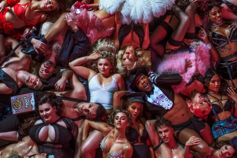 WhatsOnStage's tweet image. Burlesque the Musical announces full West End casting whatsonstage.com/news/burlesque…