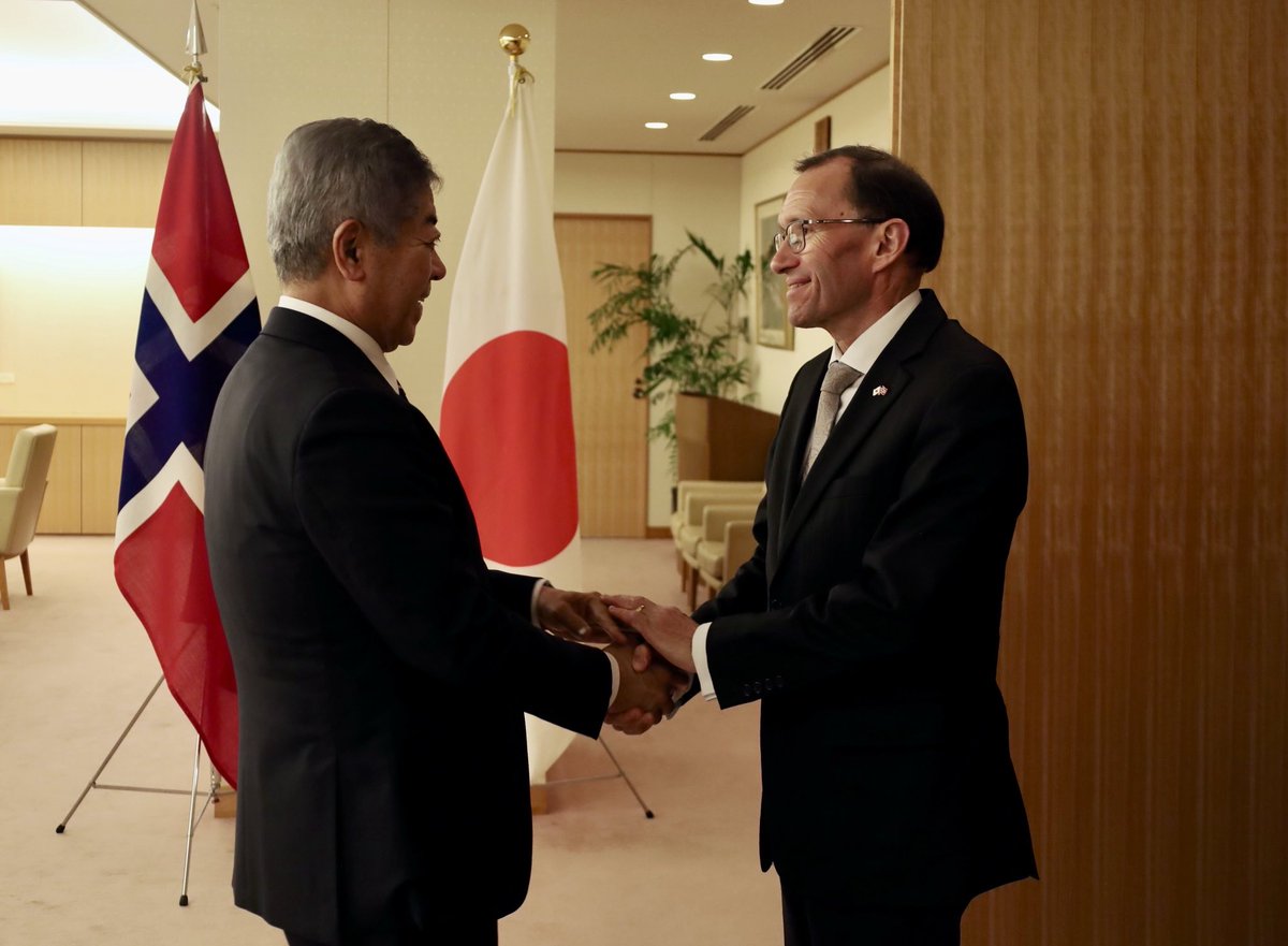 Norway and Japan share a long-standing friendship.

In today’s meeting with Foreign Minister Iwaya, we agreed to deepen our economic and security cooperation. We also exchanged views on the geopolitical situation including developments in East Asia, the Middle East and Ukraine.