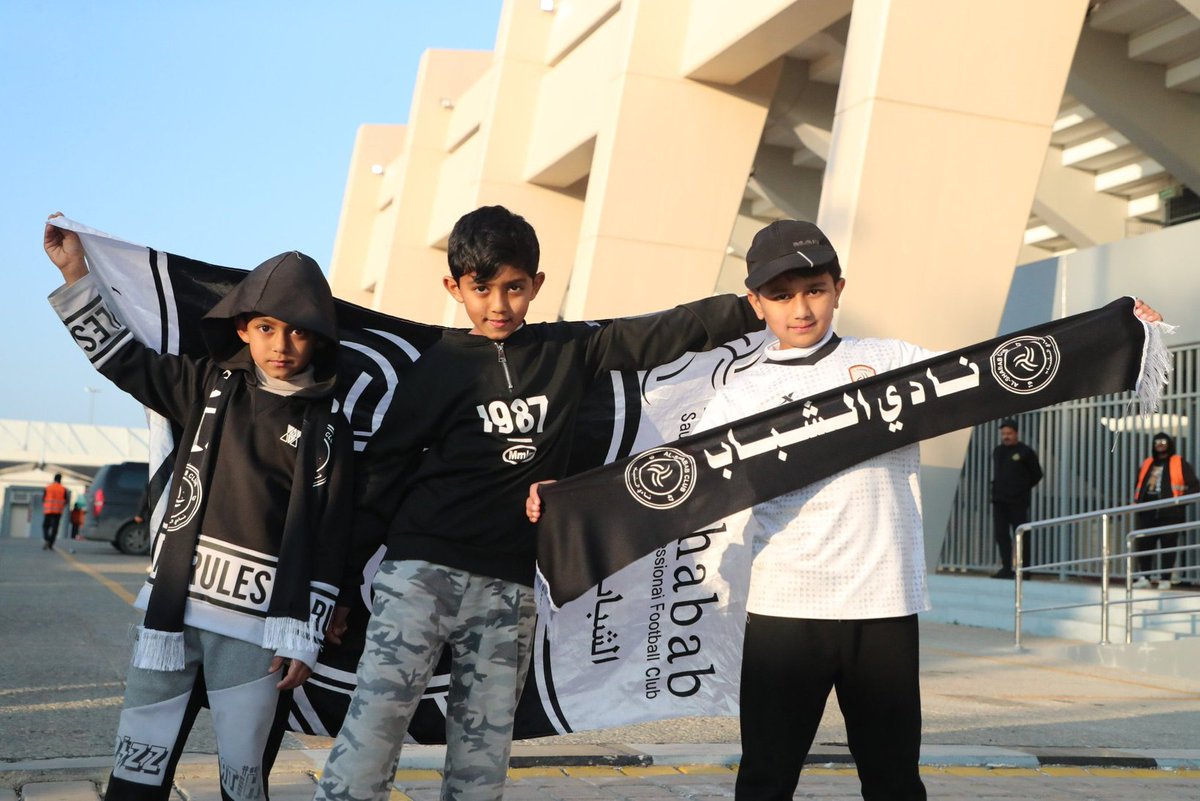 آلا نستحق الفرح😔

#دعم_نادي_الشباب_مطلب1