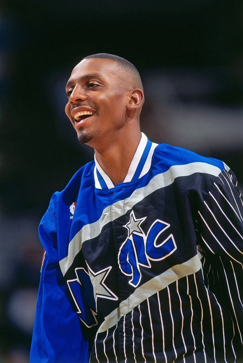 The Magic’s new statement edition jersey is a nod to the old Shaq &amp; Penny era warmups.