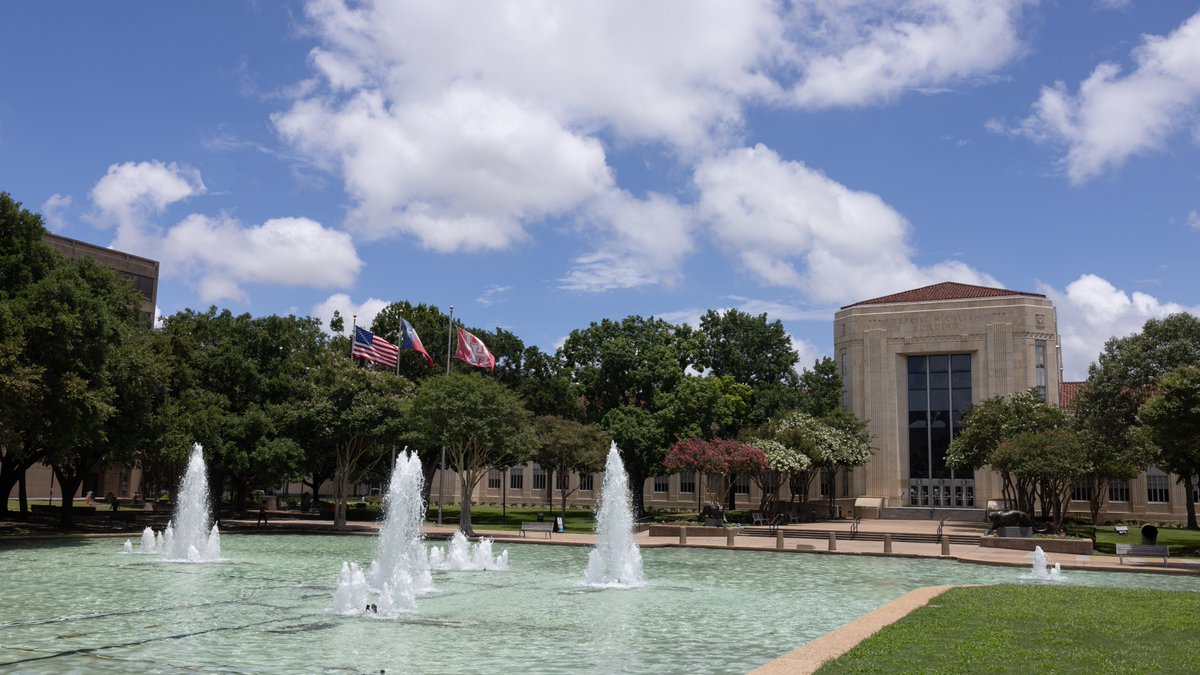 ☀️ Summer at UH is officially here! With classes starting yesterday, this is a reminder today is the last day to add a class for Summer Sessions 1, 2 and 3. &gt; accessuh.uh.edu/login.php