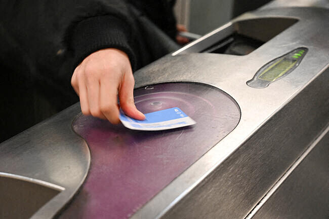 « Les usagers sont manifestement inquiets » : en Île-de-France, la privatisation des transports suscite un large rejet et une demande de référendum 

➡️ l.humanite.fr/jvi