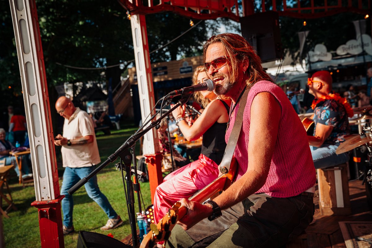 Nog 1 maand te gaan tot Royal Park Live 2025! Met wie ben jij dit jaar aanwezig? 💜