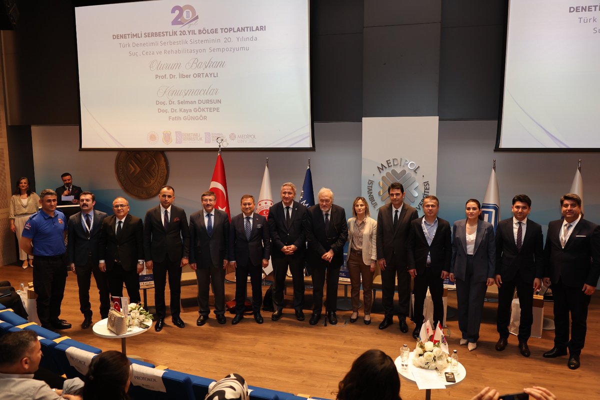 Selman DURSUN (@selman_dursun) on Twitter photo Denetimli Serbestlik 20. Yıl Bölge Toplantıları kapsamında, Amerikan Megan Kanunu (cinsel suçluların sicile kayıt bilgilerinin internet sitesi aracılığıyla kamuya ifşası) hakkında sunum yaptım. Organizasyon&davet için:
<a href="/ctekurumsal/">Ceza ve Tevkifevleri Genel Müdürlüğü</a>
<a href="/huseyinsk23/">Dr. Hüseyin ŞIK</a>
<a href="/MuratKALKAN5/">Murat KALKAN</a> çok teşekkür ederim. Denetimli Serbestlik 20. Yıl Bölge Toplantıları kapsamında, Amerikan Megan Kanunu (cinsel suçluların sicile kayıt bilgilerinin internet sitesi aracılığıyla kamuya ifşası) hakkında sunum yaptım. Organizasyon&davet için:
<a href="/ctekurumsal/">Ceza ve Tevkifevleri Genel Müdürlüğü</a>
<a href="/huseyinsk23/">Dr. Hüseyin ŞIK</a>
<a href="/MuratKALKAN5/">Murat KALKAN</a> çok teşekkür ederim.