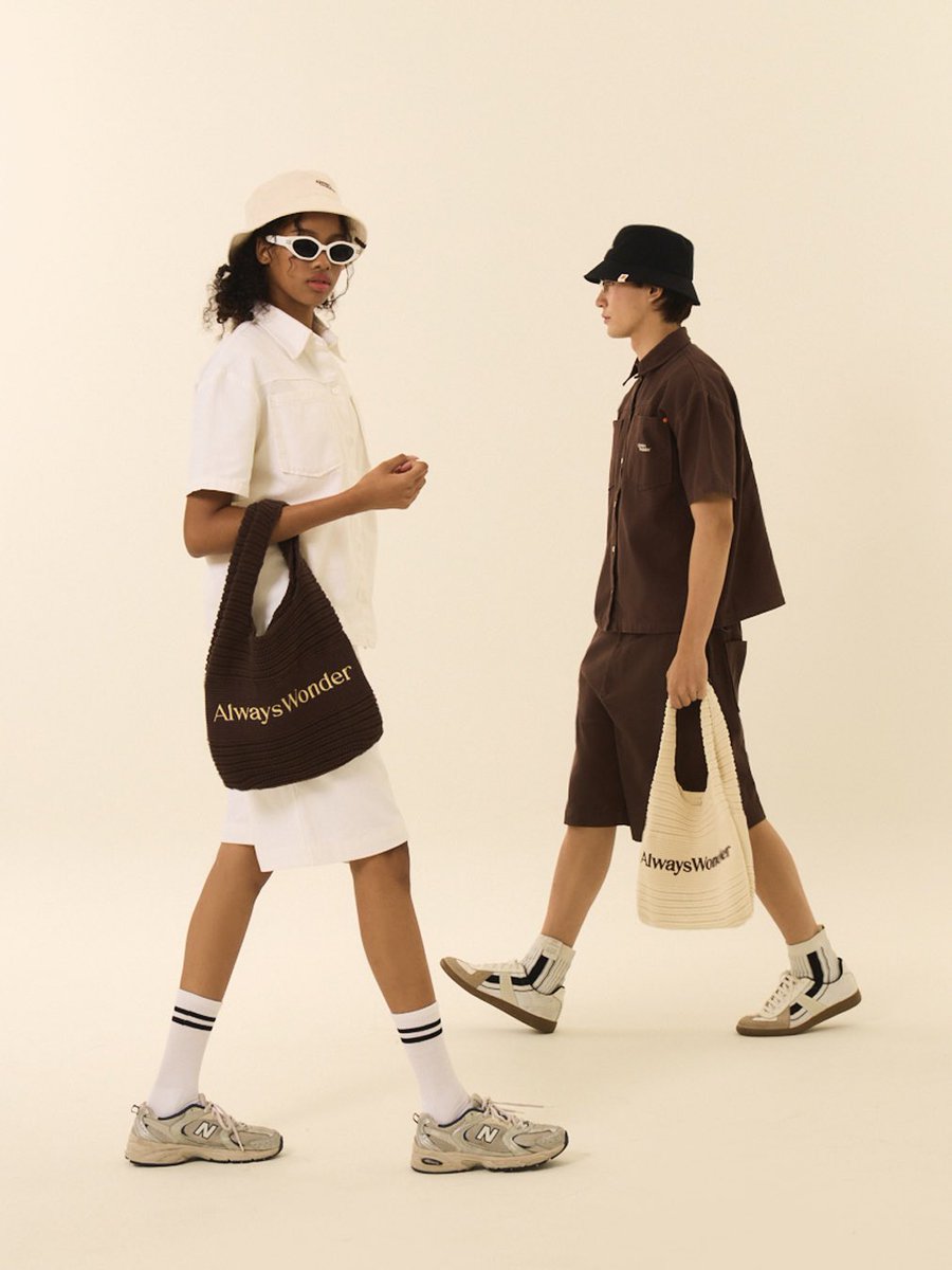The Untitled Shade crochet tote is made to carry your essentials and your story.

Available starting Jun 5, 2025, at 12:00 PM (GMT+7) on
LINE SHOPPING: shop.line.me/@alwayswonder.… 
Website: alwayswonder-co.com

#UntitledShade #AlwaysWonder