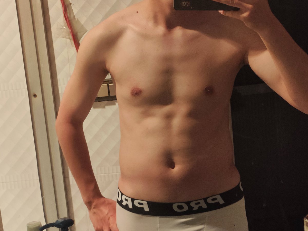 两年前vs现在，长胖了呜呜呜呜