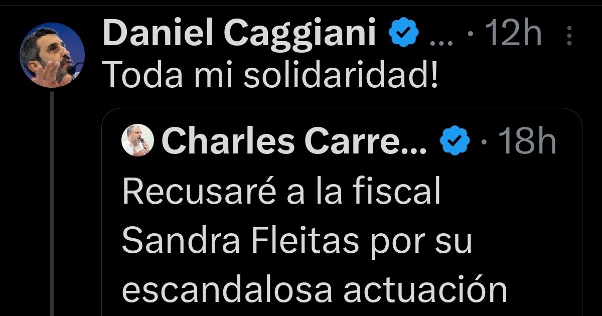 Éste pobre hombre nació con un problema que a ésta altura no tiene solución.
Tiene "Diarrea Cerebral" y cada vez que piensa o habla la caga.