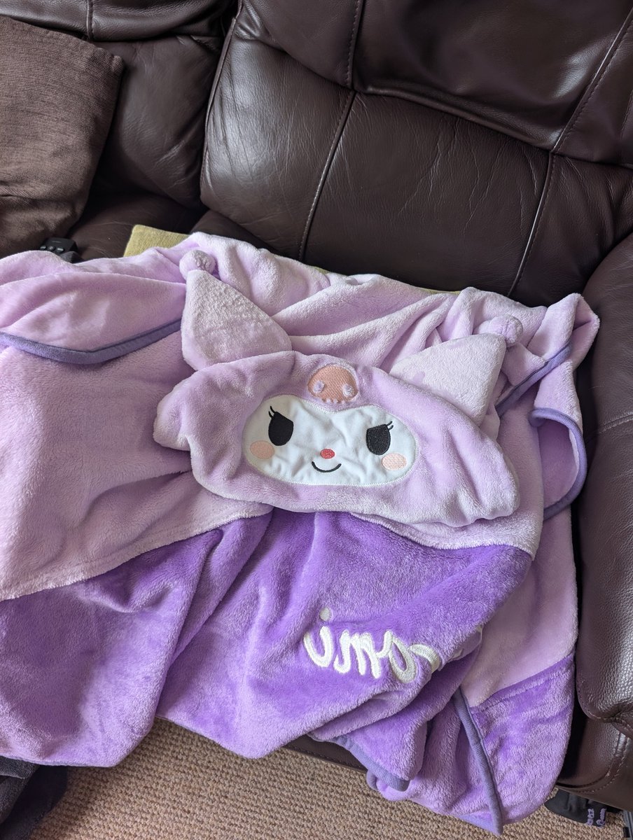 I'm slowly taking over 😈😈