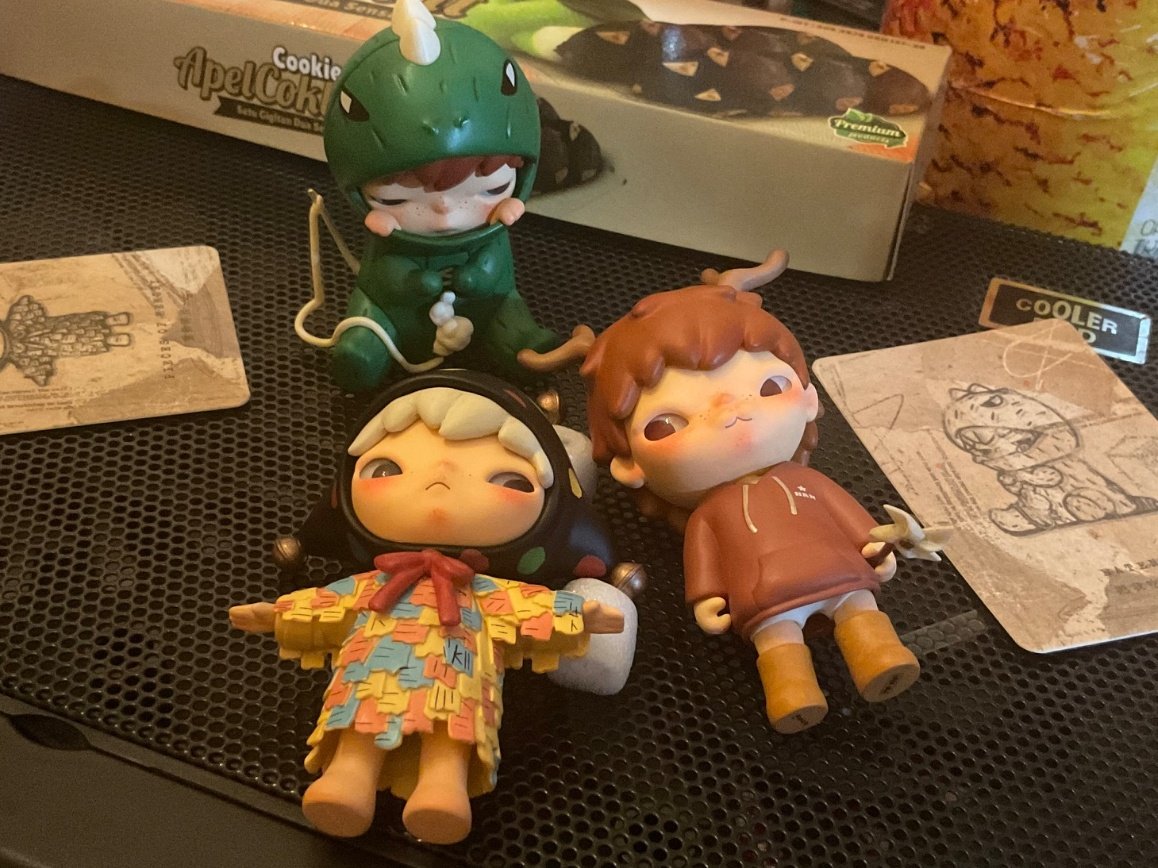 embvert's tweet image. trm ksh pfy dlls @pifiydollies