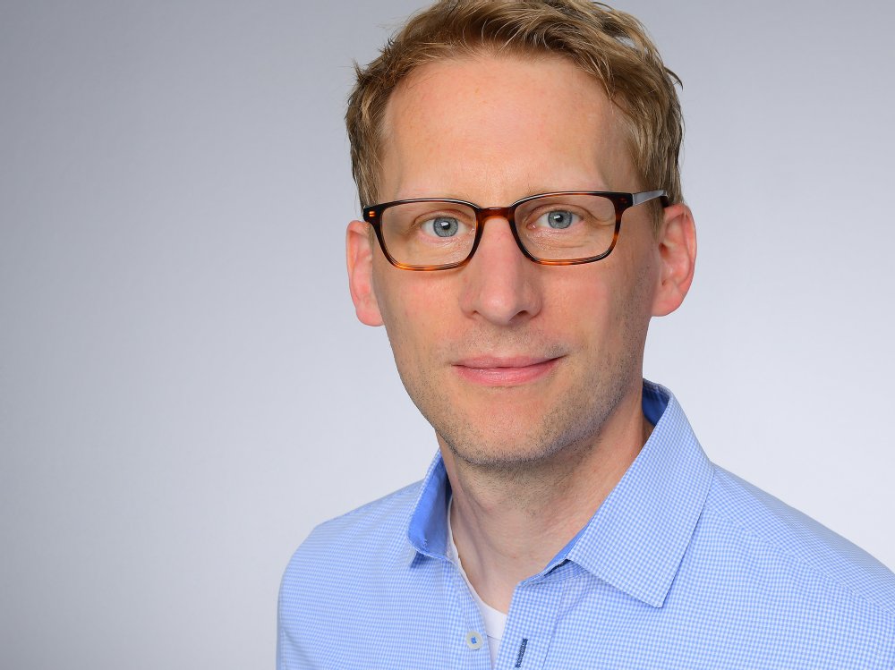 Auszeichnung für wissenschaftliche Exzellenz und herausragende Beiträge zur virologischen und immunologischen Infektionsforschung: Prof. Dr. Florian Klein, Direktor des Instituts für Virologie der #UniklinikKöln, ist in die Leopoldina aufgenommen: uk-koeln.de/uniklinik-koel…