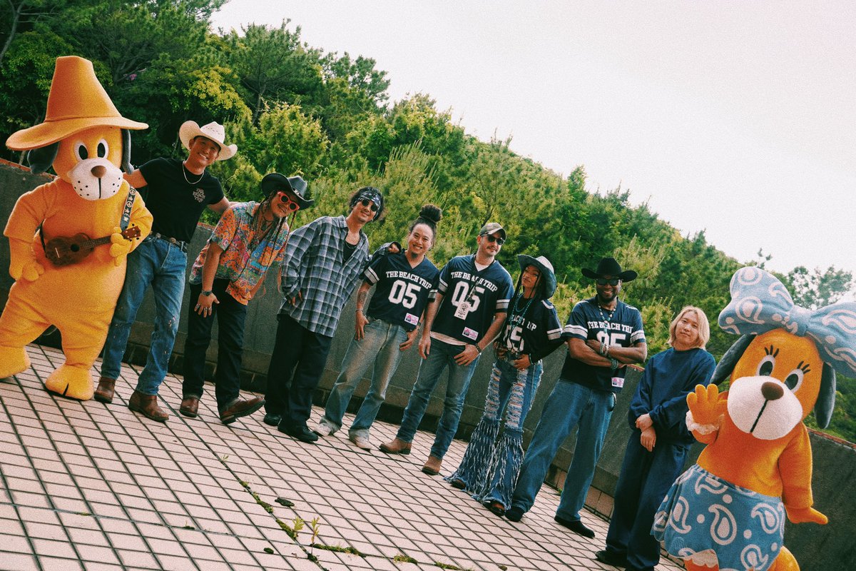 "人生"と一言で言ってしまえば簡単ですが、人の数だけ悩みがあり、葛藤があり、不安があり、後悔がある。
慌ただしい日々に嫌気がさしたり、辞めてしまいたくなったり、時には孤独に苛まれたりと、それはそれは大変な道のりを僕らは進んでいるようです。