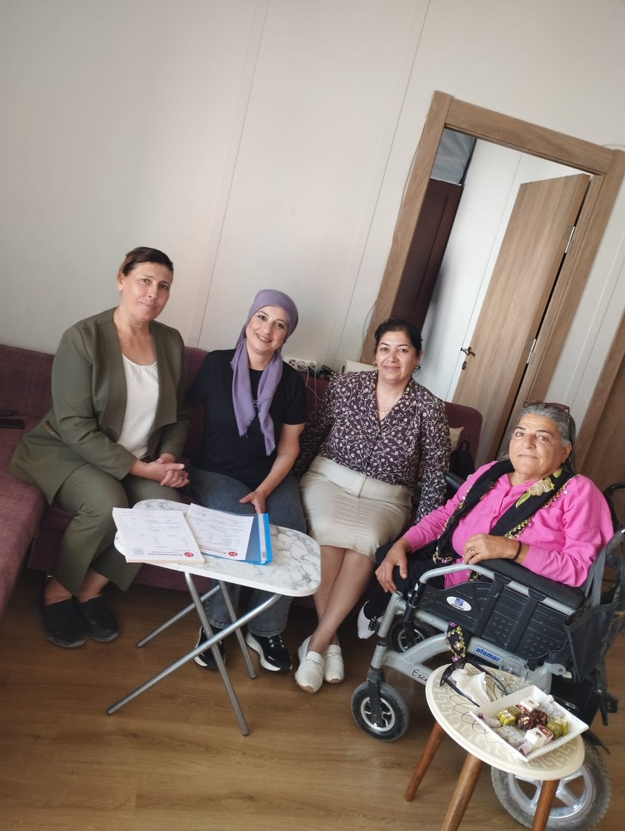 📍 ANTAKYA 

Kaçep ilçe başkanımız Hülya Aksoy  ile birlikte hanımı ziyaret ederek Milliyetçi Hareket Partisi (MHP)'ne üyeligini gerçekleştirdik.

Kıymetli yol arkadaşımıza üyeliği hayırlı uğurlu olsun. 

#MHPKAÇEP